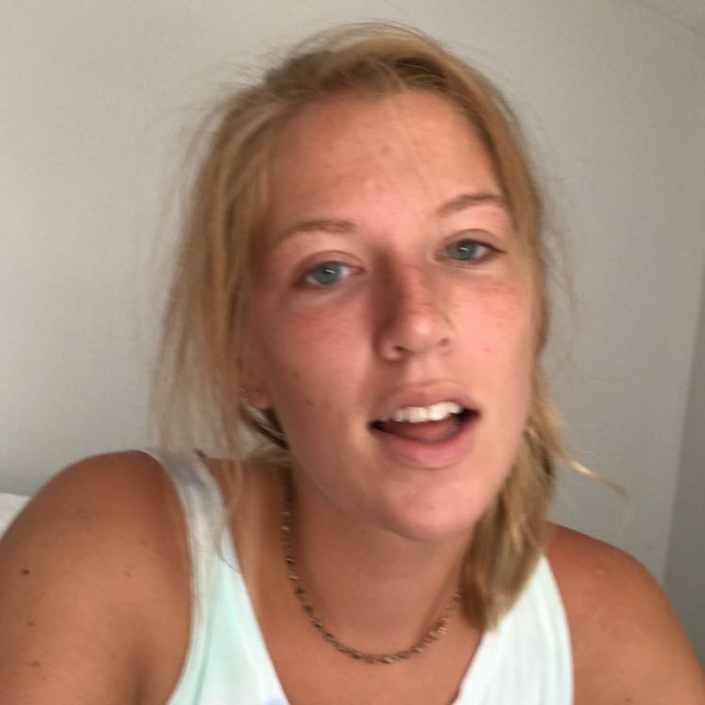 Meet your Posher, Emma